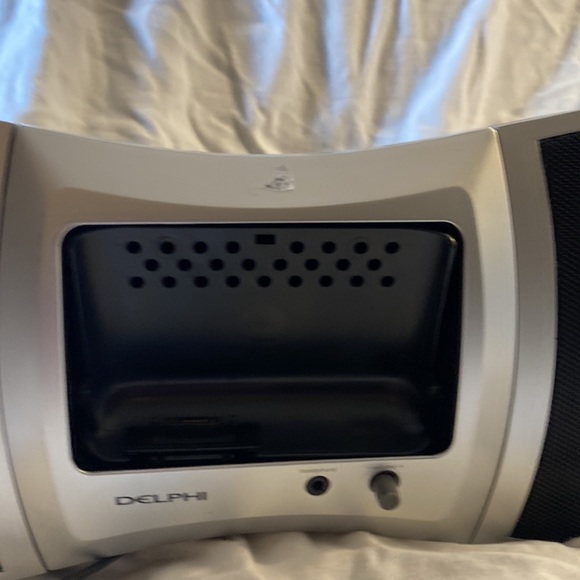 SiriusXMDelphiBoombox
SatelliteRadiow/Roady XT - Picture 7 of 14